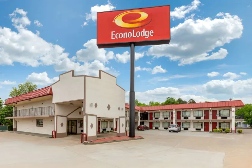 Econo Lodge Chattanooga Northeast - Ooltewah - Image 1