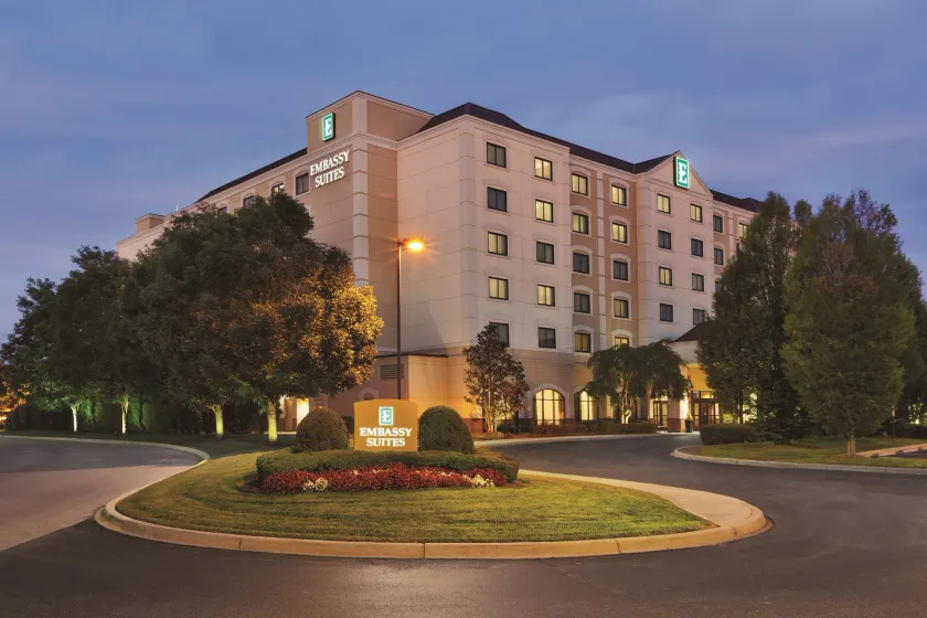 Embassy Suites Louisville East - Image 1