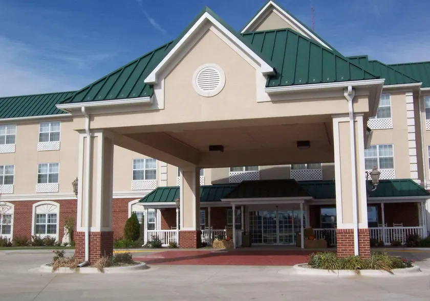 Country Inn & Suites by Radisson, Effingham, IL - Image 1