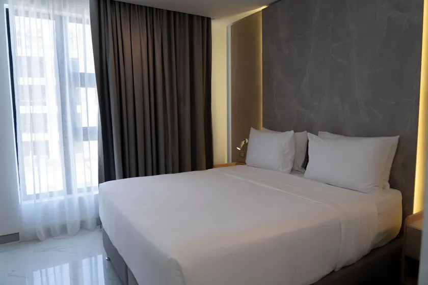 Delamar Hotel - Image 1
