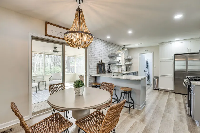 10 Mi to Uab: Inviting Home w/ Free Parking & Wifi - Image 1