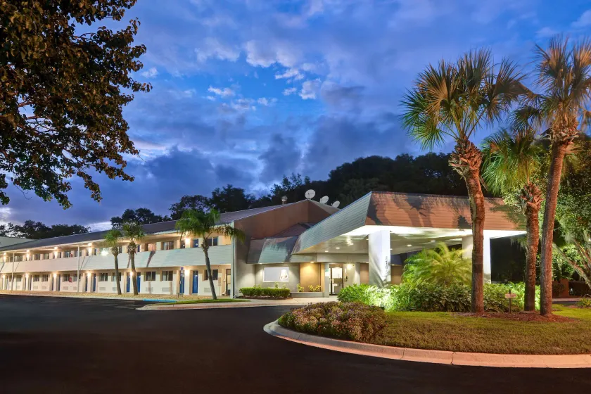 Studio 6 Extended Stay - Jacksonville, FL - Baymeadows - Image 1