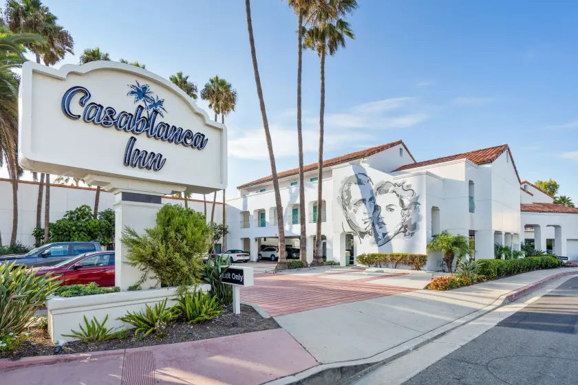 Casablanca Inn - Image 1