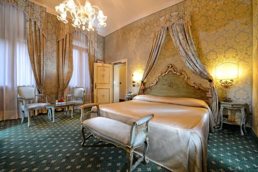 Ca' Rialto - Image 1