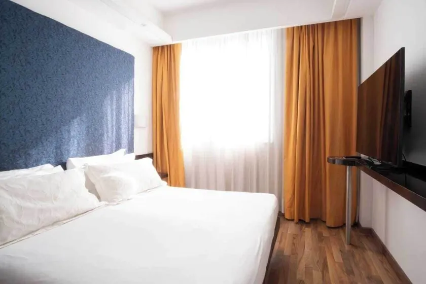 Hotel IMPERATORI - Image 1