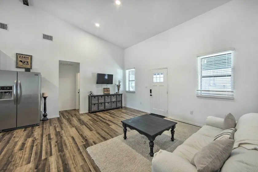 Rural Gilmer House w/ Covered Patio! - Image 1