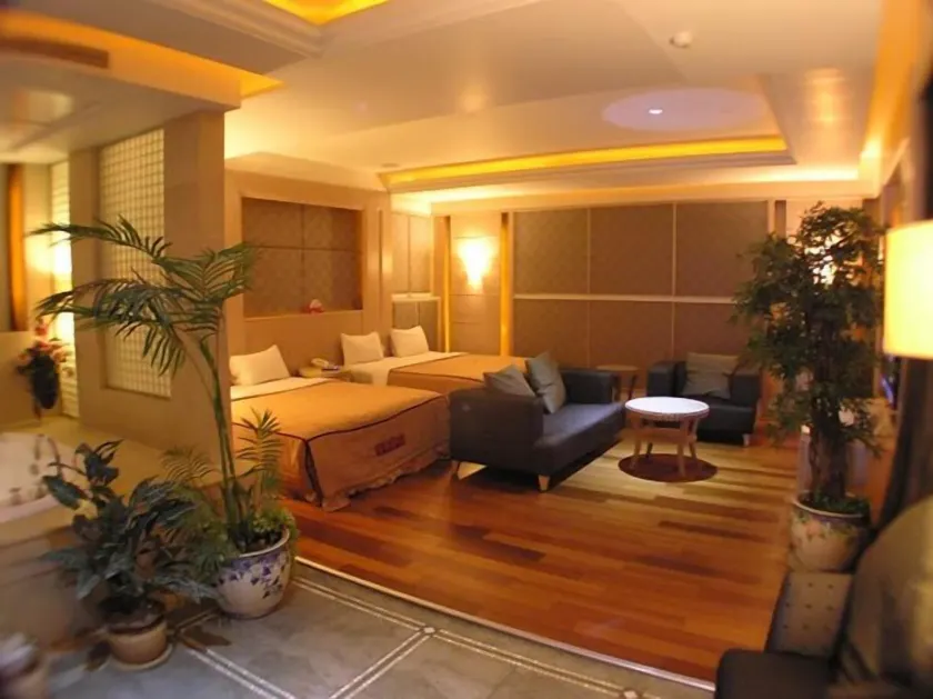 ChangSing Business Motel - Image 1