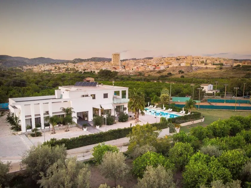 Villa Landolina - Image 1