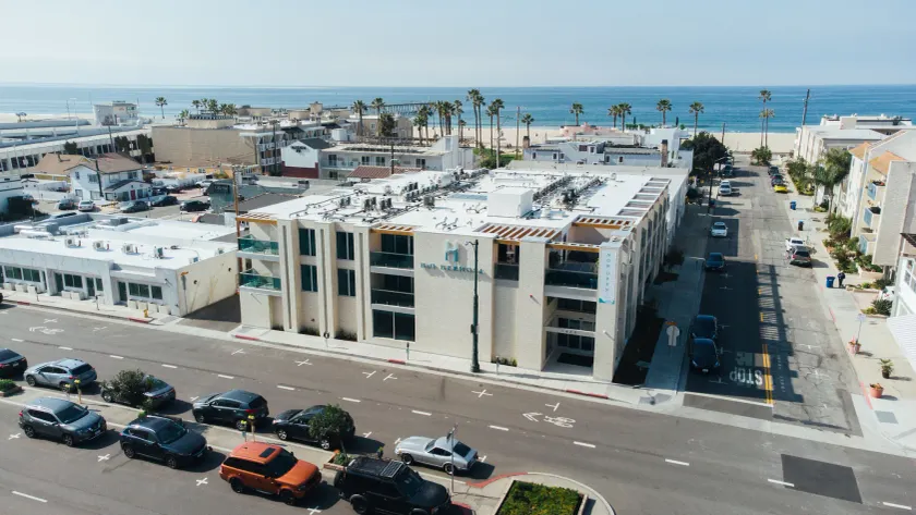  H2O Hermosa Beach Hotel - Image 1