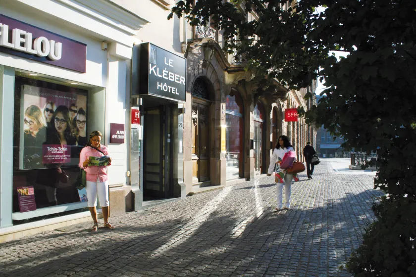 Le Kléber Hôtel - Image 1