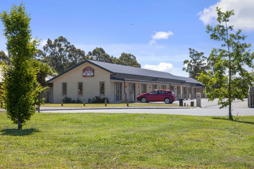 Rolleston Highway Motel - Image 1