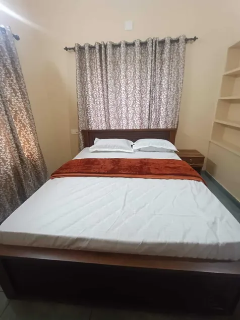 Souparnika Lakeview Homestay LLP - Chambre