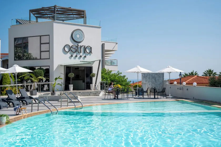 Ostria Sea Side Hotel - Image 1