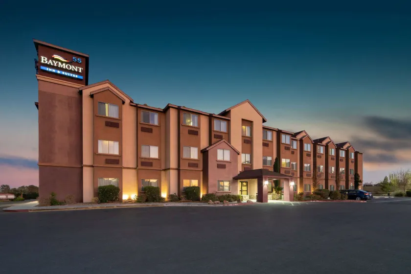 Baymont by Wyndham Las Vegas South Strip - Image 1