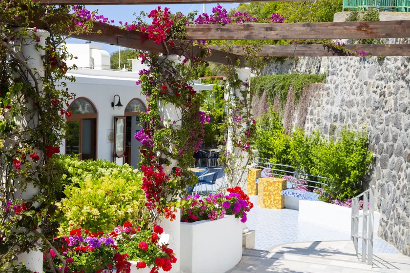Hotel La Mandorla - Image 1