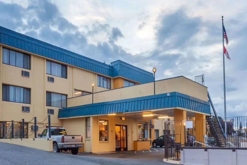 FairBridge Inn Express Bellingham - Image 1