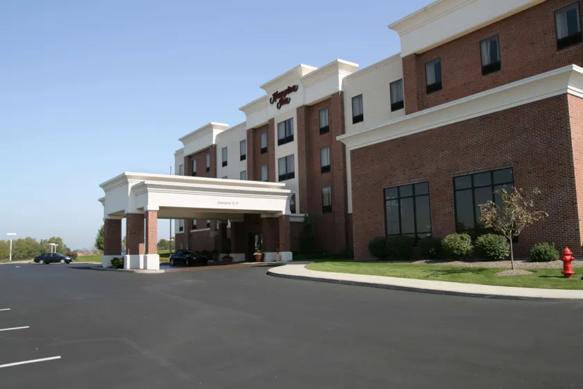 Hampton Inn Stow - Image 1