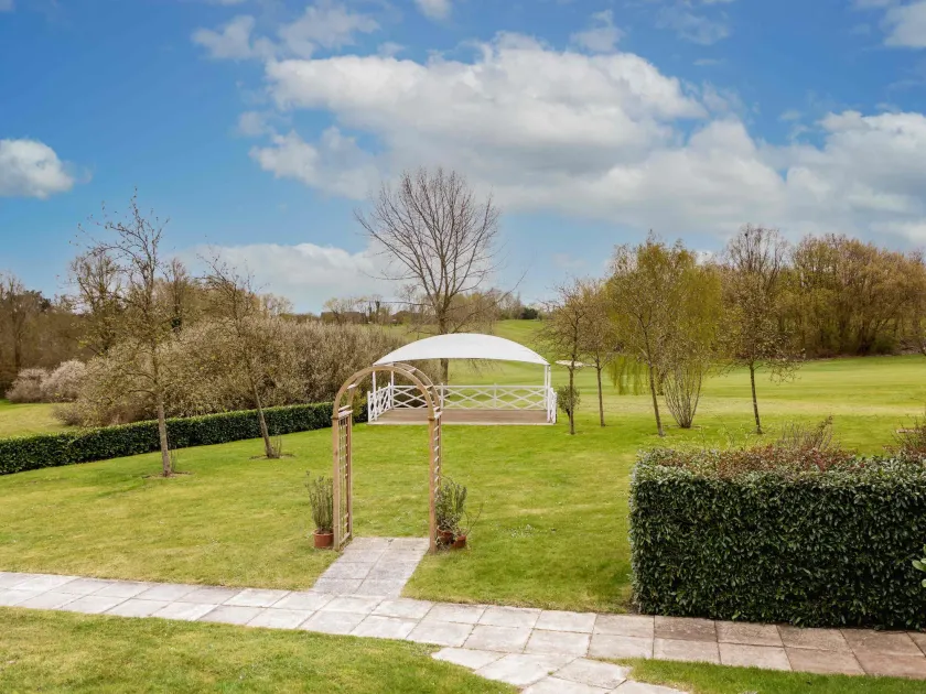 Mercure Milton Keynes Hotel - Image 1