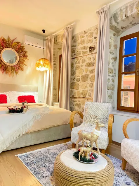 Bohemian Boutique Suites - Image 1