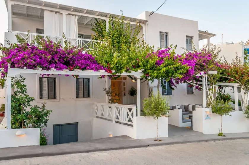 Milos Bay Suites - Image 1