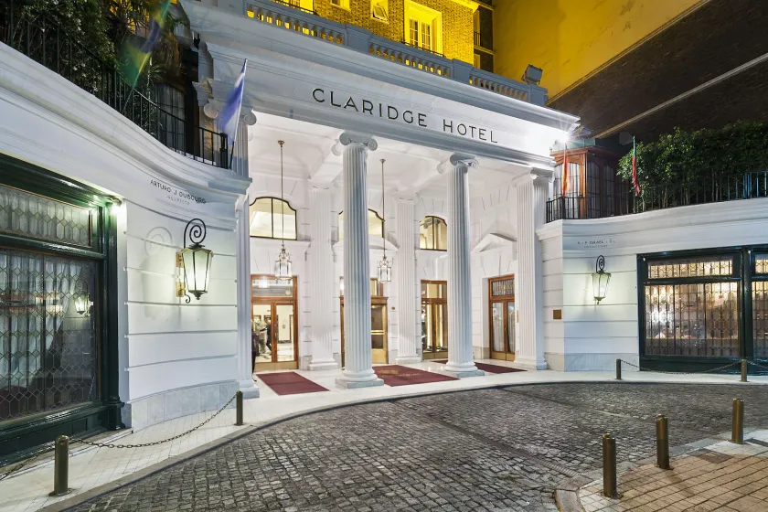 Claridge Hotel - Image 1