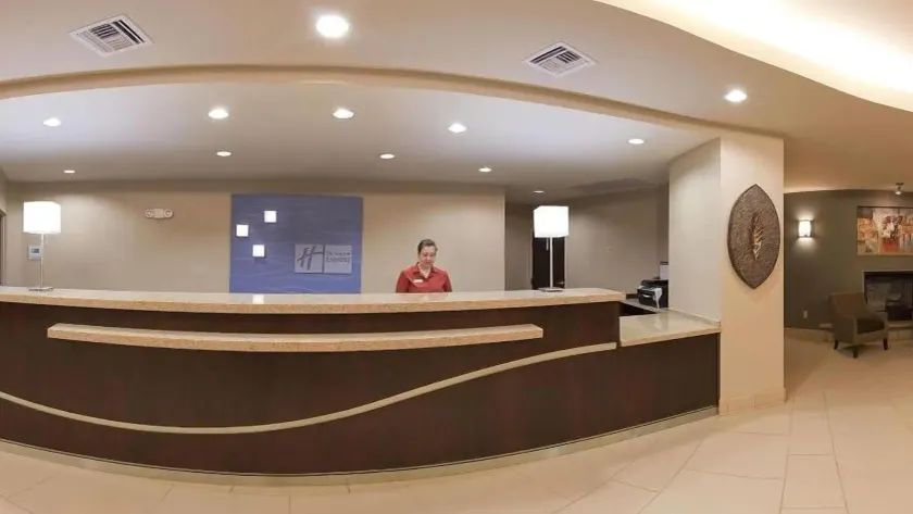 Holiday Inn Express & Suites Zanesville North by IHG - Reception