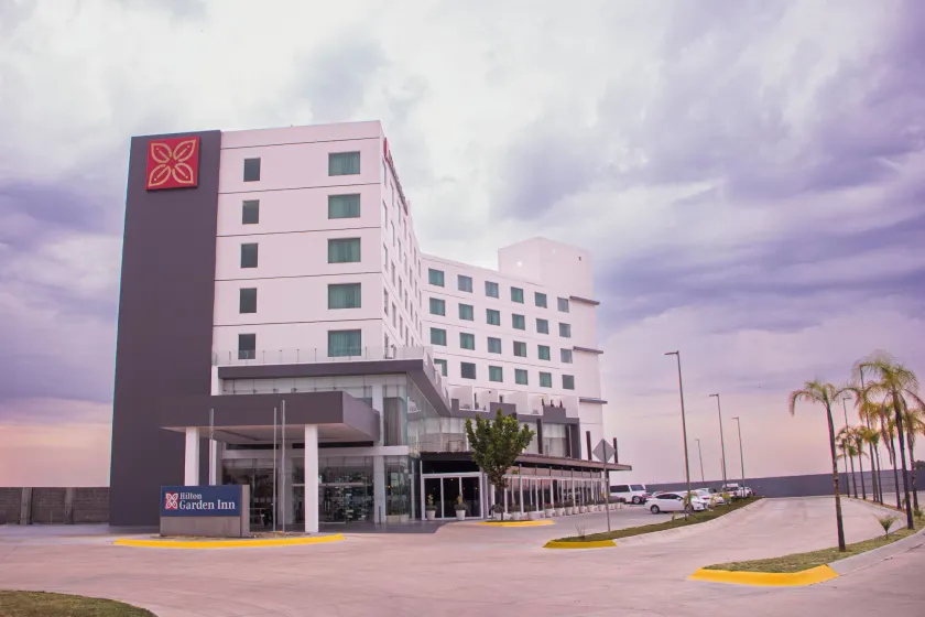 Hilton Garden Inn Salamanca - Image 1