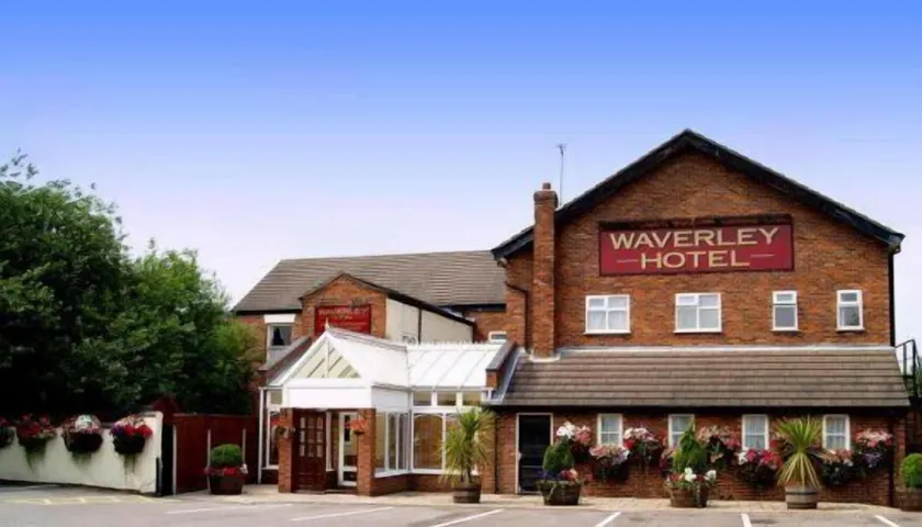 The Waverley Hotel - Image 1