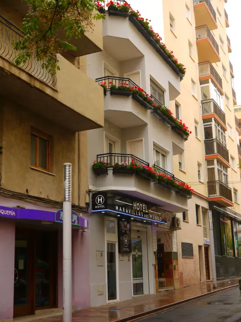 Hotel Maravillas del Mundo - Image 1