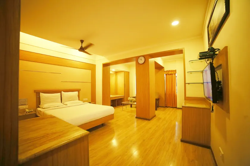 Sriram International - Image 1