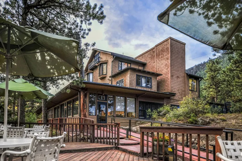 Diamond - The Historic Crags Lodge - 1BD - Image 1