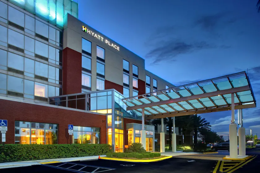Hyatt Place Fort Lauderdale Airport/Cruise Port - Image 1