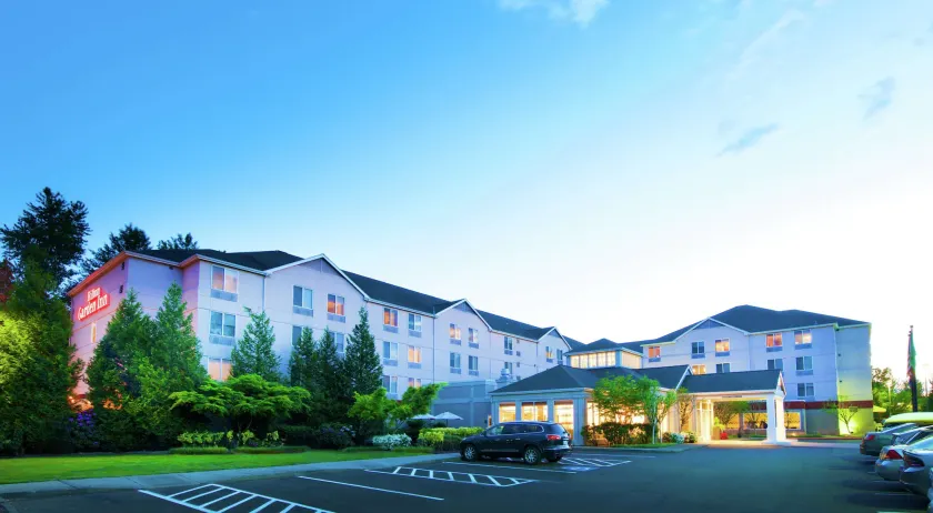Hilton Garden Inn Seattle/Renton - Image 1