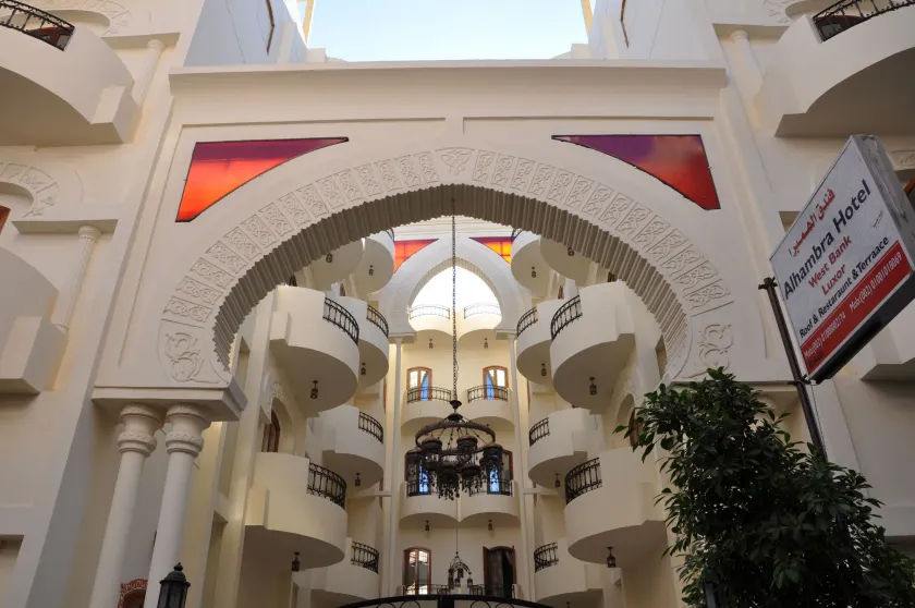 Al Hambra Hotel - Image 1