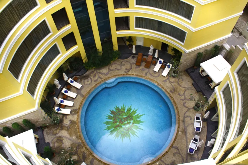 Four Seasons Place Pattaya - Image 1