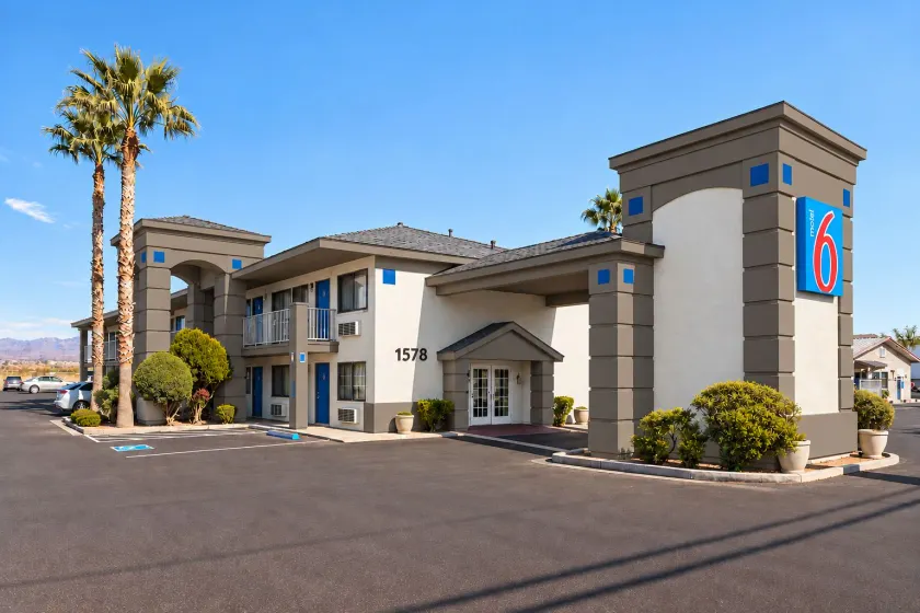 Motel 6-Safford, AZ - Image 1