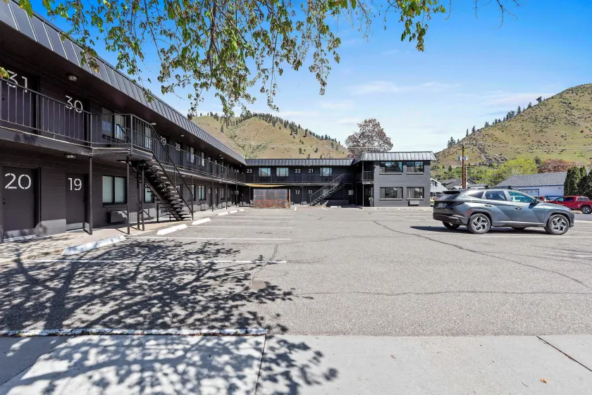 Cashmere Inn - Image 1