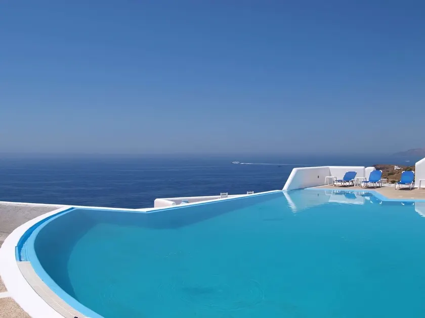 Hotel Petradi - Image 1