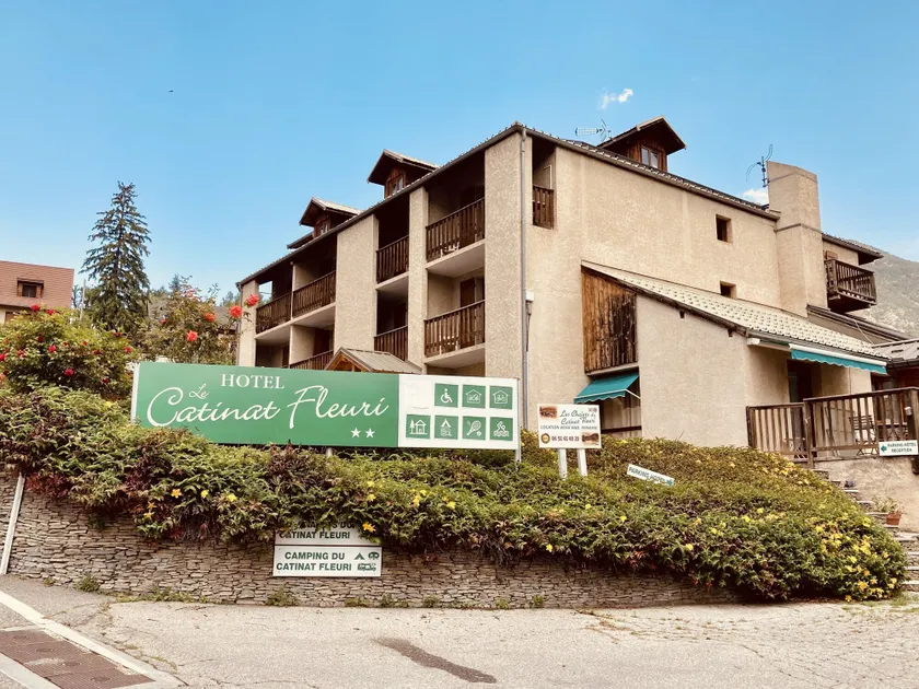 Le Catinat Fleuri - Image 1