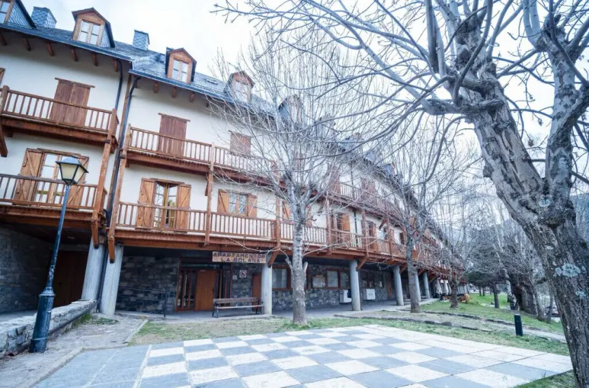 Apartamentos La Solana - Image 1