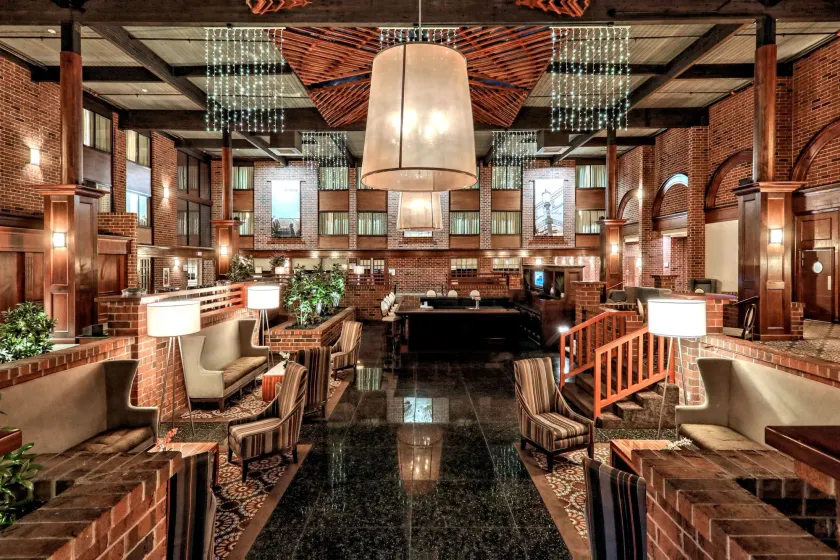 Best Western Premier the Central Hotel & Conference Center - Image 1