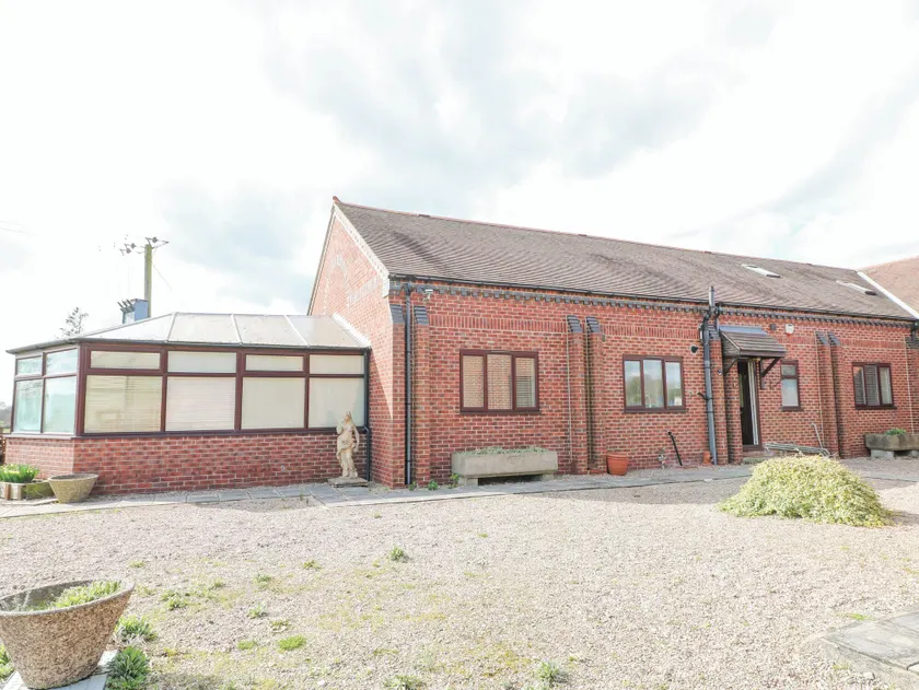 Stensonhill Lodge - Image 1