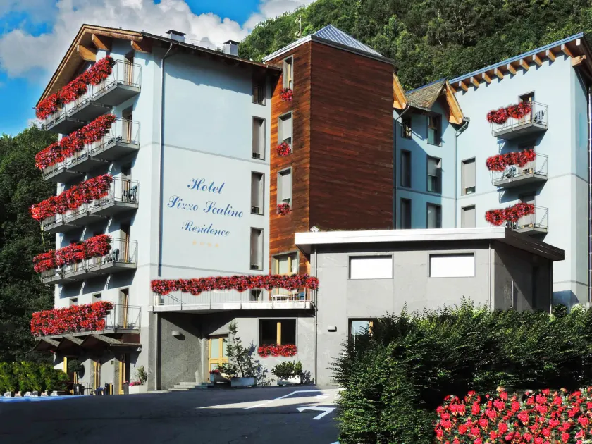 Residence Pizzo Scalino - Image 1