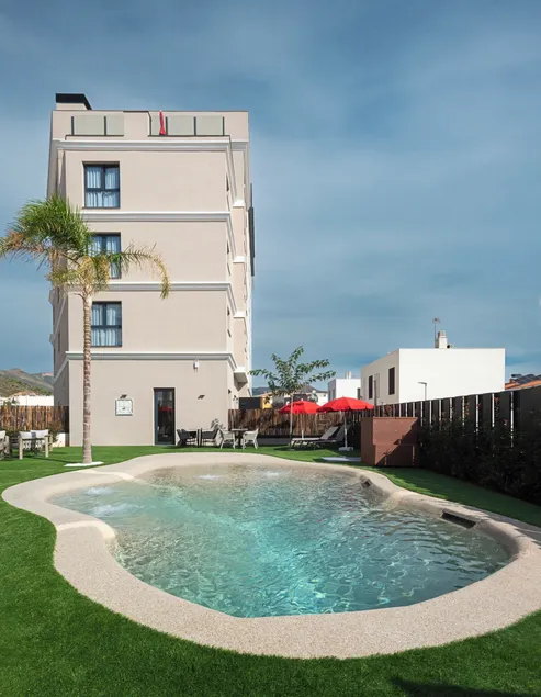 Sercotel Plana Suites - Image 1