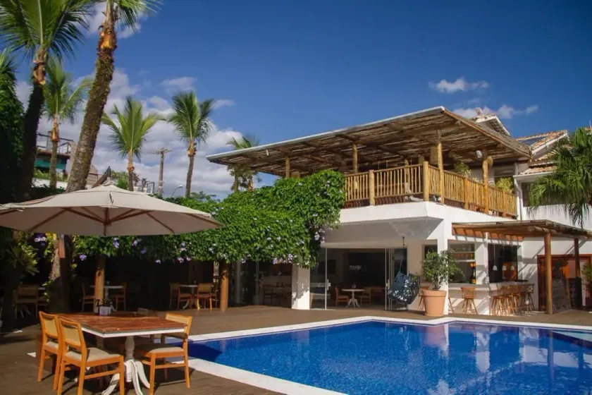 Hotel Maui Maresias - Image 1