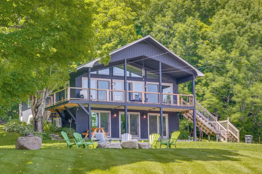 Hot Tub + Game Room: Morgan Family Getaway - Image 1