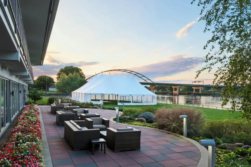 South Sioux City Marriott Riverfront - Image 1