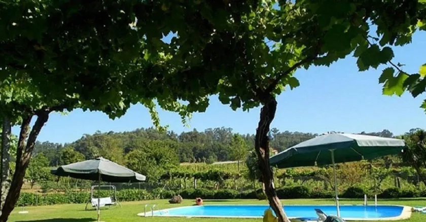 Stone Farm Hostel - Image 1