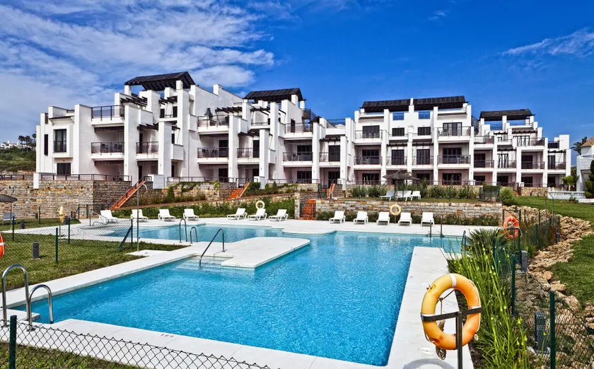 Premium Luxury Casares Del Mar - Image 1