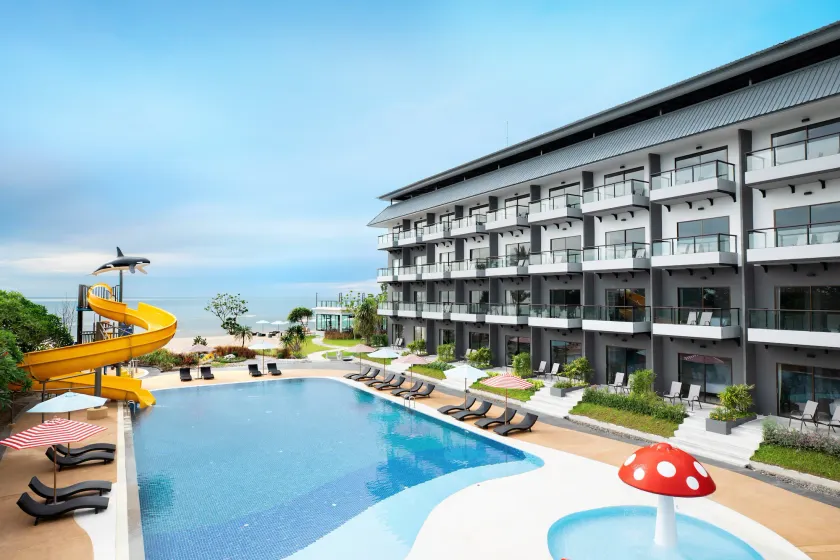 Centara Life Cha-Am Beach Resort Hua Hin - Image 1
